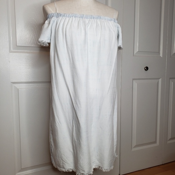 Cloth and Stone tencel off the shoulder dress size S. - Picture 2 of 6